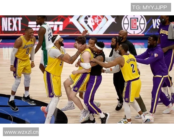 杜伦在场时球队攻防表现卓越净效率排名联盟第二引发关注