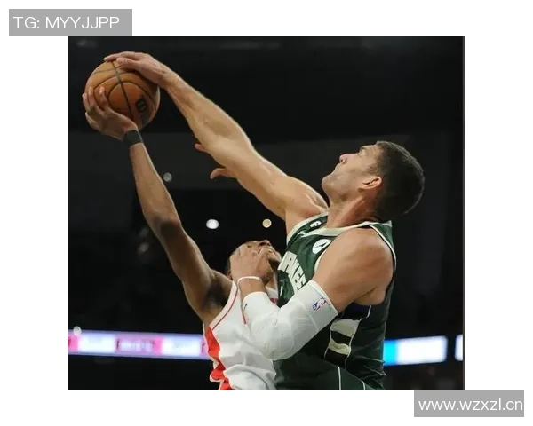 弗菲表现出色6投3中贡献12分3篮板1助攻1盖帽展现实力